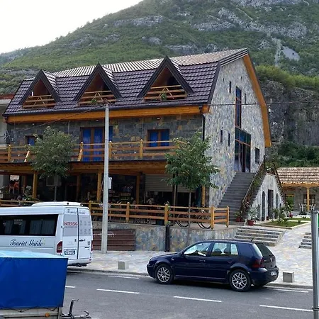 Rireyiana * Tamare